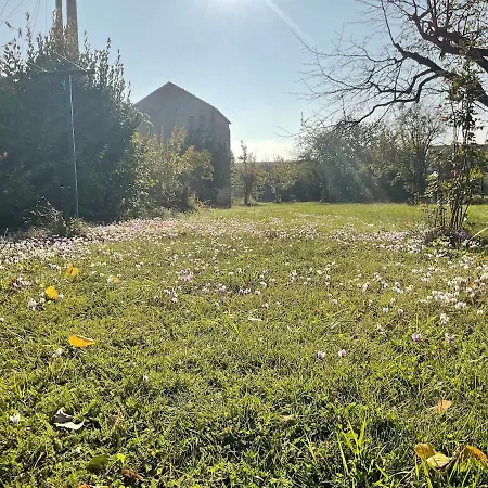 Maison Chaleureuse Avec Grand Jardin A 2h De Paris * Bessé-sur-Braye