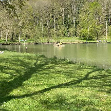 فيلة Maison Chaleureuse Avec Grand Jardin A 2h De Paris Bessé-sur-Braye