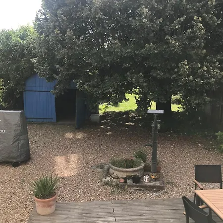 Maison Chaleureuse Avec Grand Jardin A 2h De Paris Bessé-sur-Braye