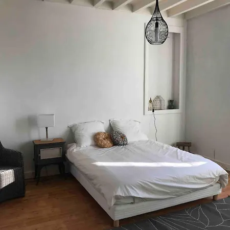 Maison Chaleureuse Avec Grand Jardin A 2h De Paris * Bessé-sur-Braye