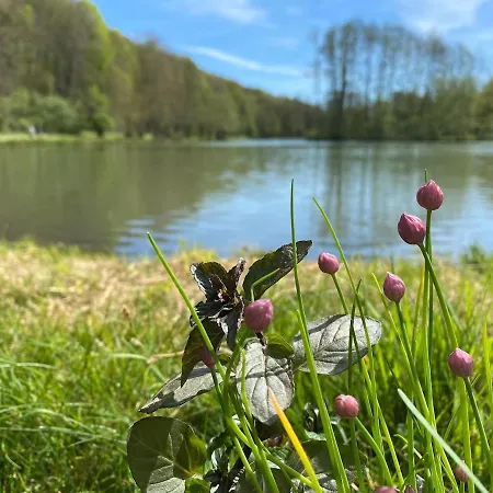 Maison Chaleureuse Avec Grand Jardin A 2h De Paris Bessé-sur-Braye