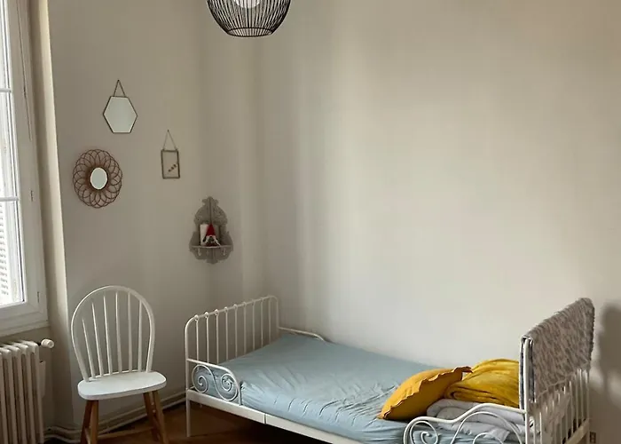 Maison Chaleureuse Avec Grand Jardin A 2h De Paris * Bessé-sur-Braye