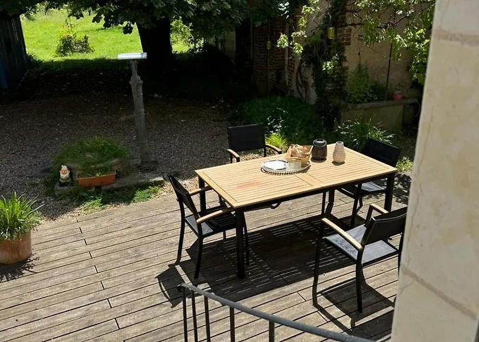 Maison Chaleureuse Avec Grand Jardin A 2h De Paris Villa Bessé-sur-Braye