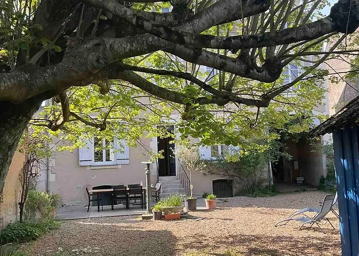 Maison Chaleureuse Avec Grand Jardin A 2h De Paris Villa Bessé-sur-Braye
